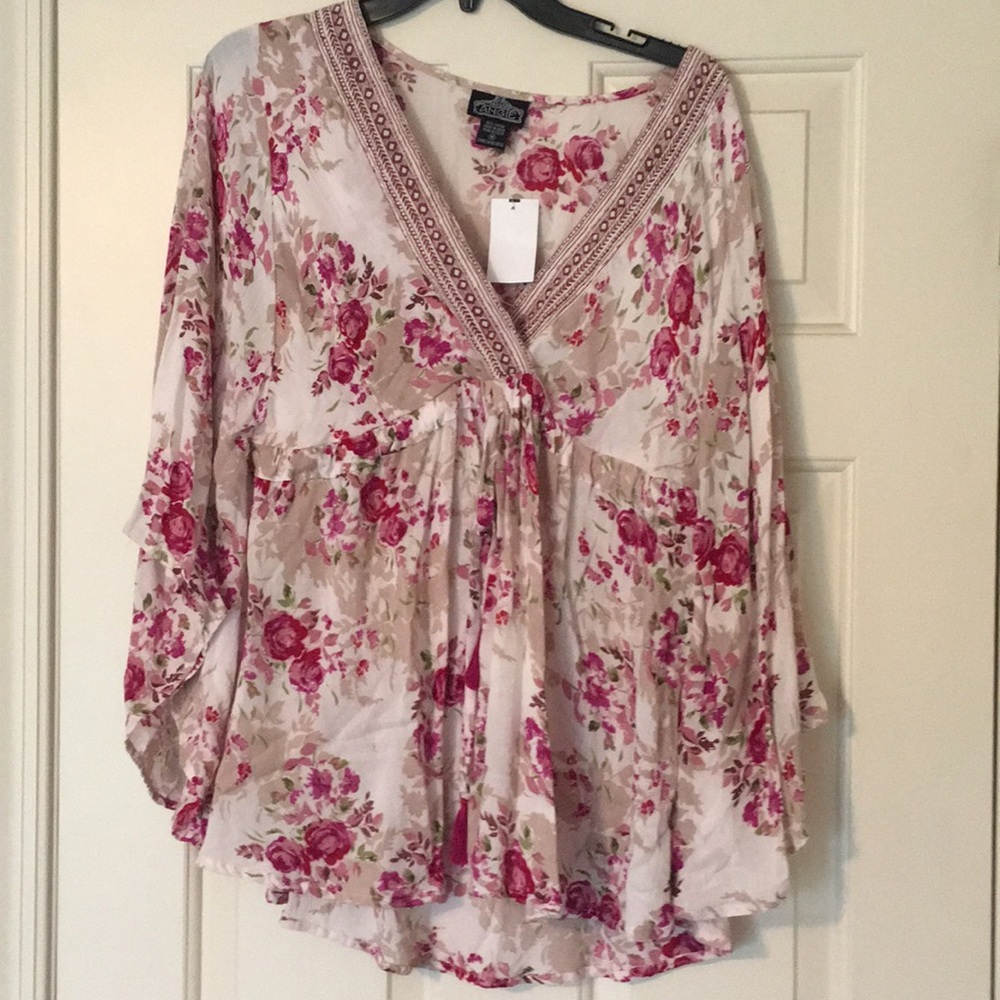 Brand new Angie bat sleeve top. New with tag